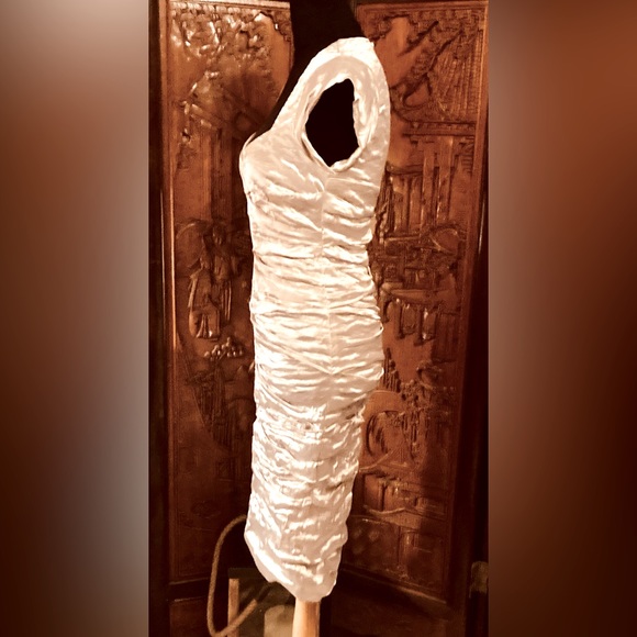 Nicole Miller Collection GOLD LABEL Metallic Silk Ruched MIDI dress - Picture 2 of 11